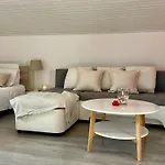 Saleto Apartma Apartment