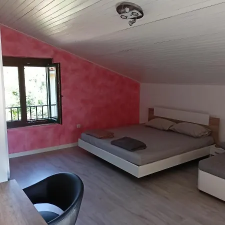 Saleto Apartma *