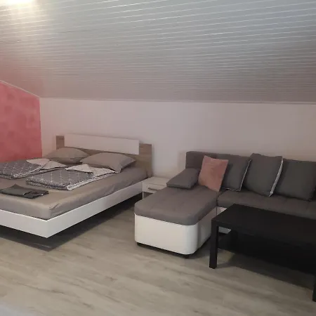 Saleto Apartma Apartman