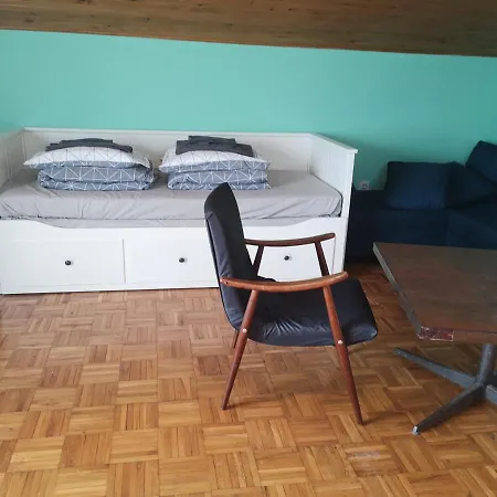 Saleto Apartma Lägenhet Jagodje