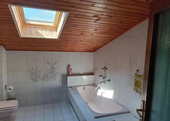 Saleto Apartma 아파트 Jagodje